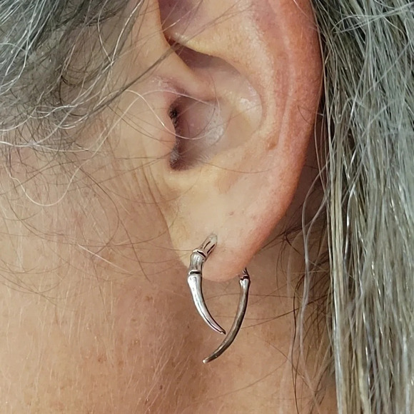 Front/Back Claw Drop Earrings - Picture 4 of 7